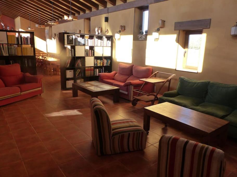 Hotel Rural Bioclimático Sabinares del Arlanza Puentedura Exterior foto