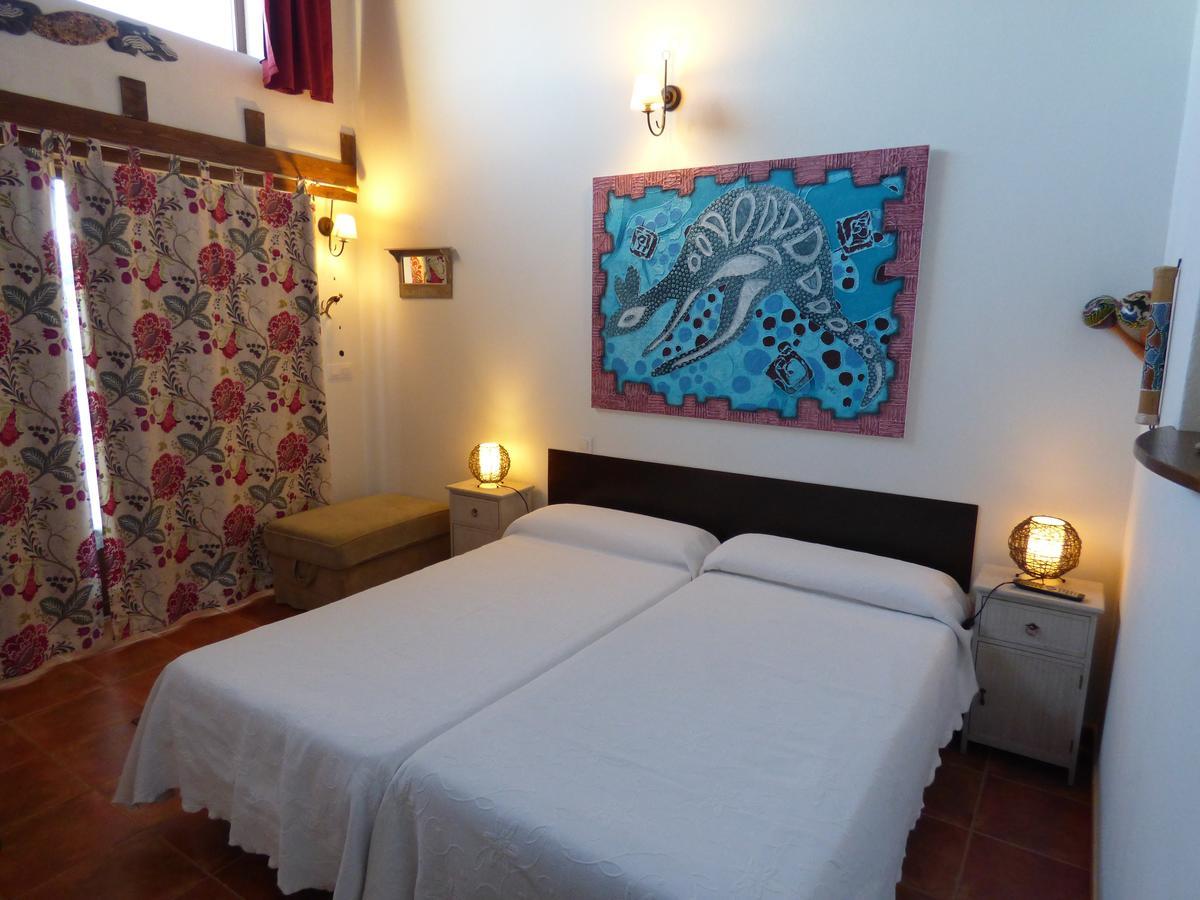 Hotel Rural Bioclimático Sabinares del Arlanza Puentedura Quarto foto