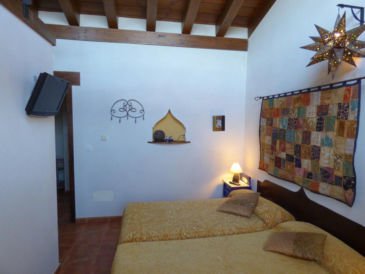 Hotel Rural Bioclimático Sabinares del Arlanza Puentedura Exterior foto